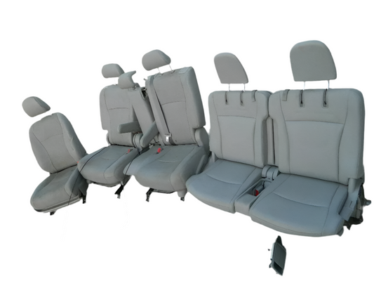 TOYOTA HIGHLANDER LEATHER SEATS - SET OF 5 (FRONT PASSENGER 2ND & 3RD ROW) SEATS