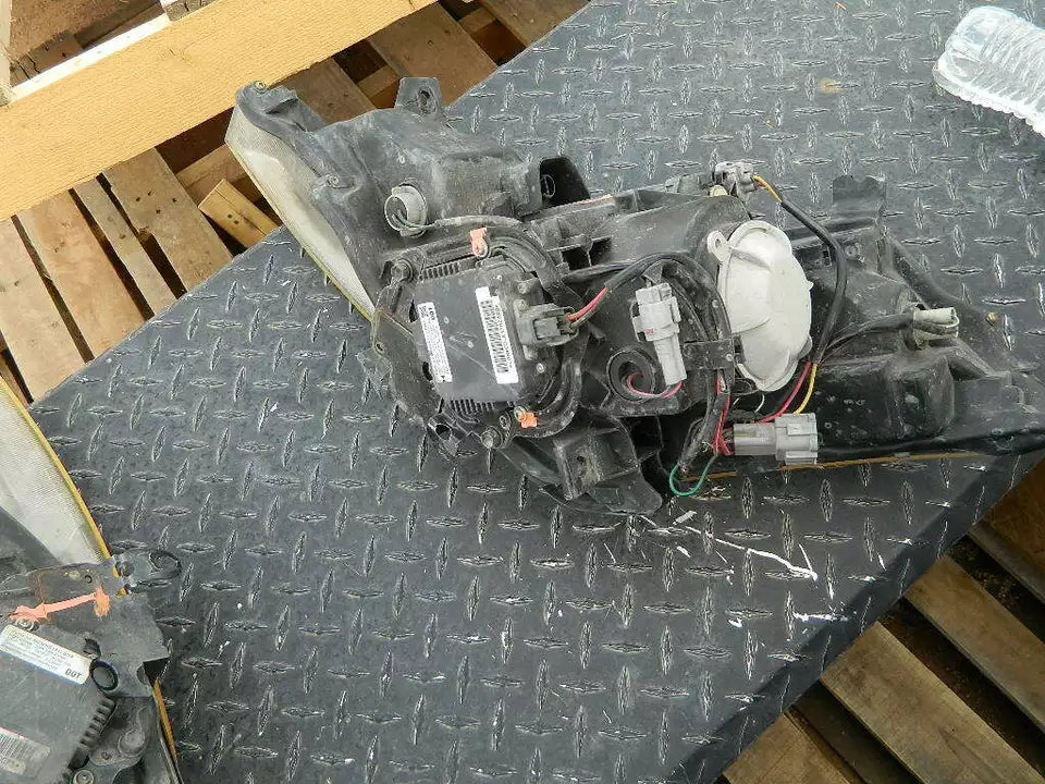 03-07 NISSAN MURANO LEFT & RIGHT SIDE HEADLIGHT ASSY XENON HID W/BALLAST (SET)