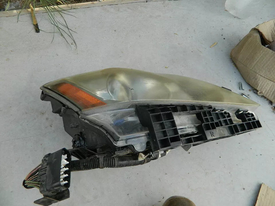 LEXUS IS 350 IS250 SEDAN FRONT PASSENGER SIDE XENON HID HEADLIGHT HEADLAMP ASSY