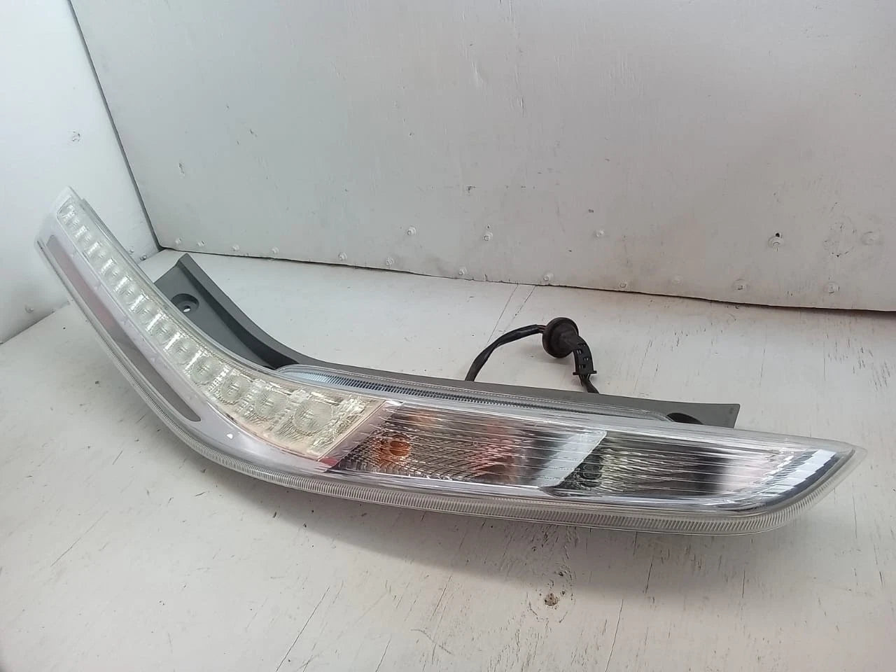 2013-2014 NISSAN LEAF REAR LAMP LEFT DRIVER SIDE 26555-3NA3A