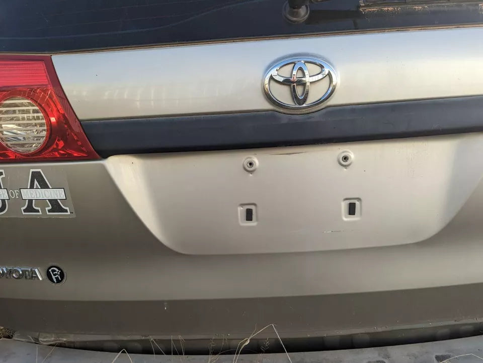 2004 2005 2006 2007 2008 2009 2010 TOYOTA SIENNA TAILGATE HATCH TRUNK LID TAIL G