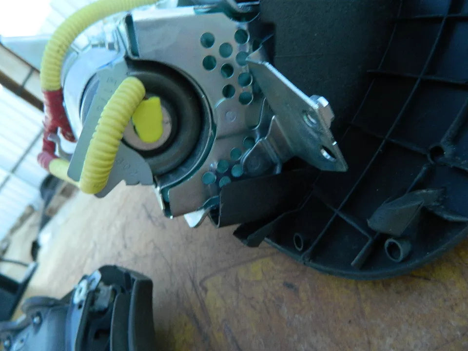 TOYOTA TUNDRA SEQUOIA PASSENGER DASH AND DRIVER STEERING WHEEL AIRB - SET