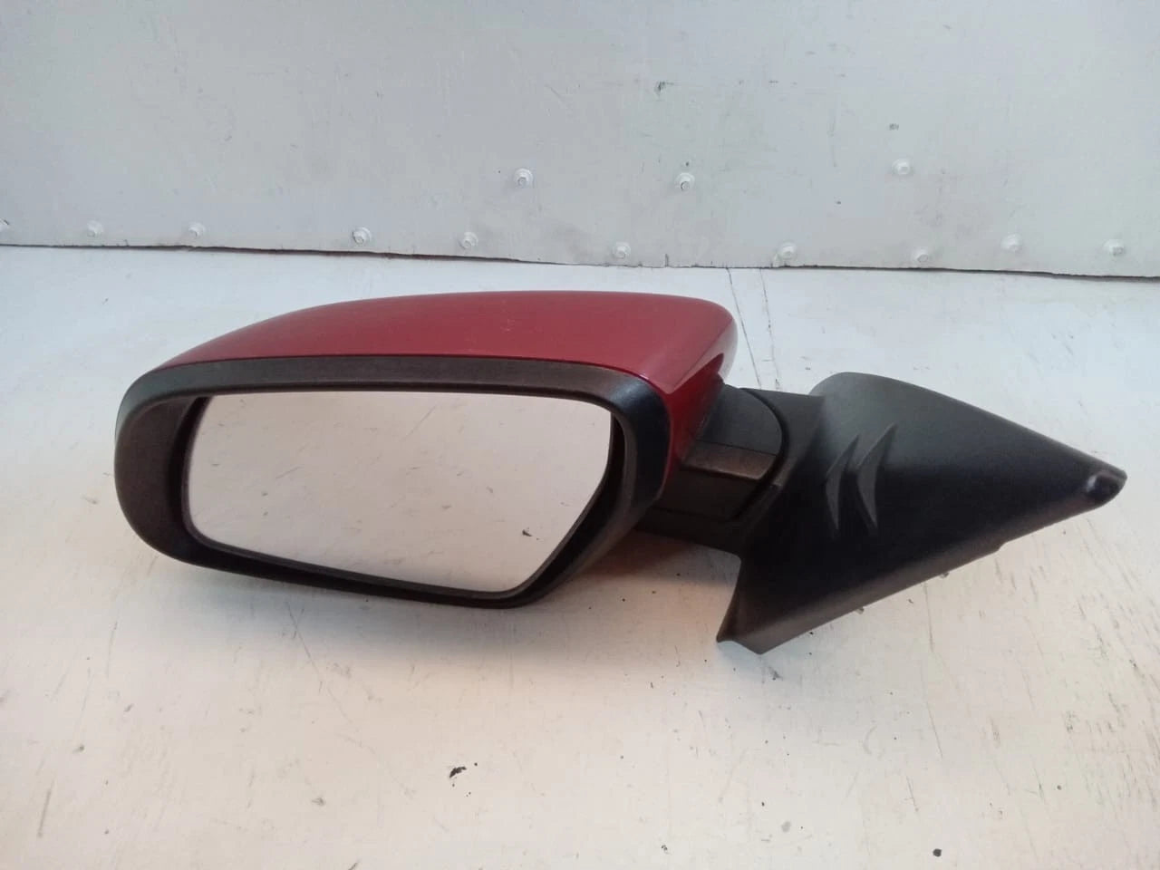 2020-2024 HYUNDAI VENUE POWER DOOR MIRROR LH LEFT DRIVER SIDE COLOR RED - OEM E13049889 E13049894