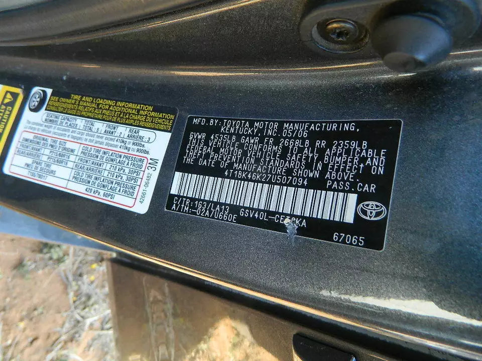 07-09 TOYOTA CAMRY LEATHER SEATS - SET OF 3 ( DRIVER, PASSENGER AND REAR) - LA13