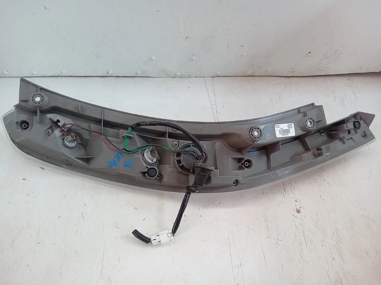 2013-2014 NISSAN LEAF REAR LAMP LEFT DRIVER SIDE 26555-3NA3A