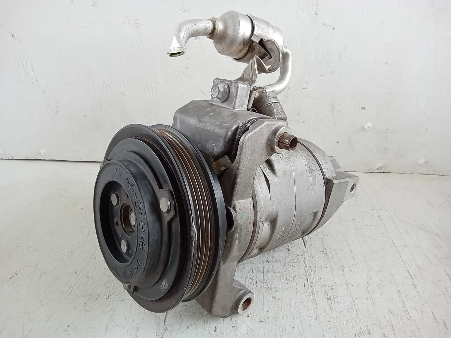 2011-2014 FORD MUSTANG 3.7L A/C COMPRESSOR BR33-19D629-AD | 002C286282