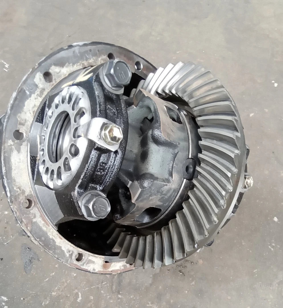 1996- 2002 TOYOTA 4RUNNER REAR DIFFERENTIAL CARRIER PUMPKIN 6CYL 3.4L W/ LOCKER 440-58736C