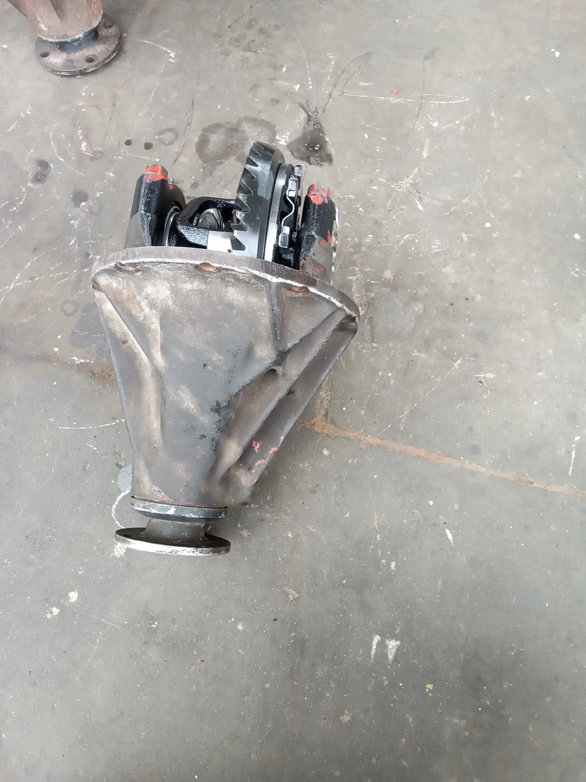 96 97 98 99 TOYOTA TACOMA REAR DIFFERENTIAL AXLE PUMPKIN 3RD THIRD MEMBER 3.58 41110-35260