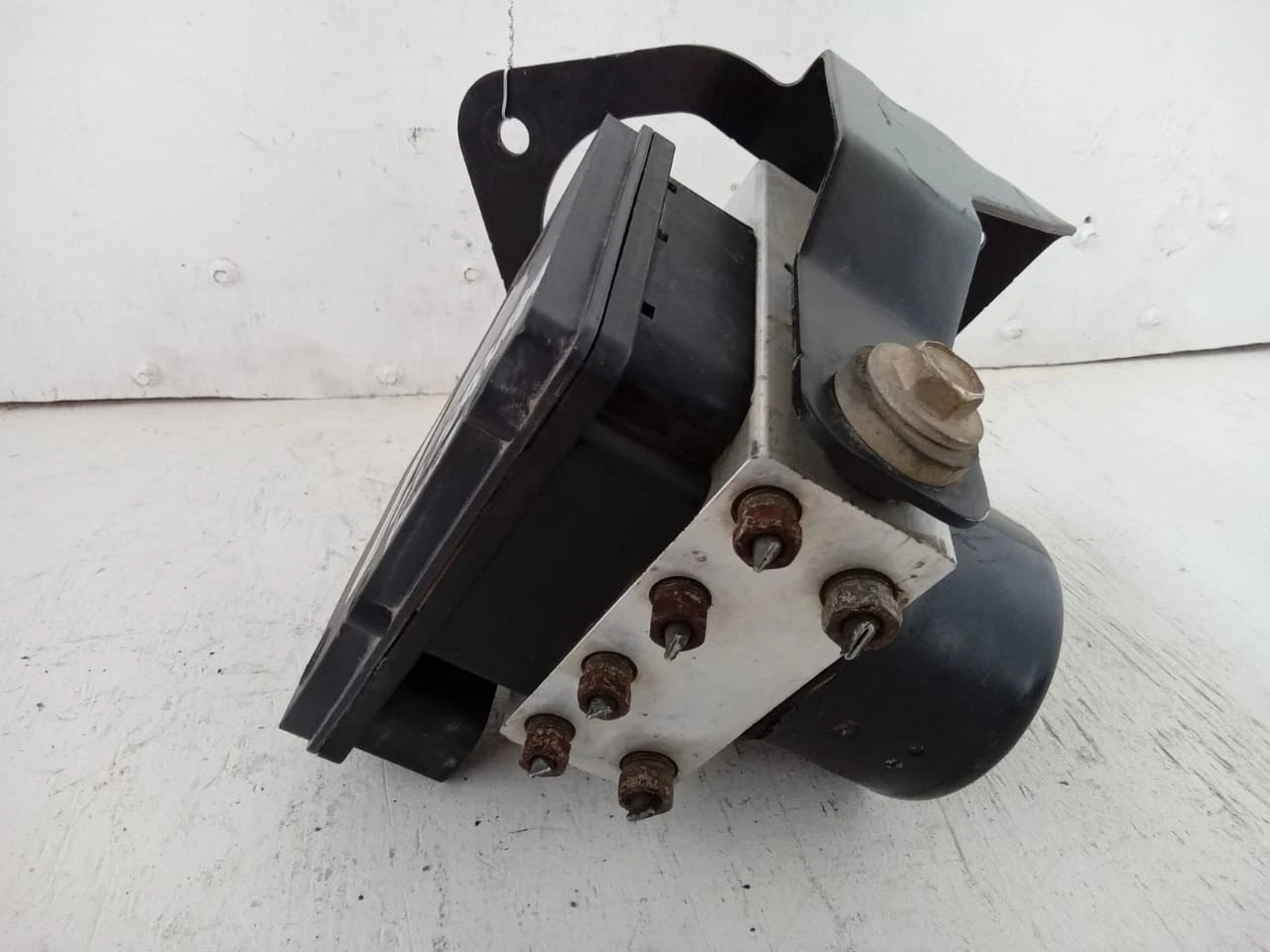 03-04 TOYOTA SEQUOIA 4WD 4.7L ANTI LOCK BRAKE PUMP ABS CONTROL MODULE 895410C061