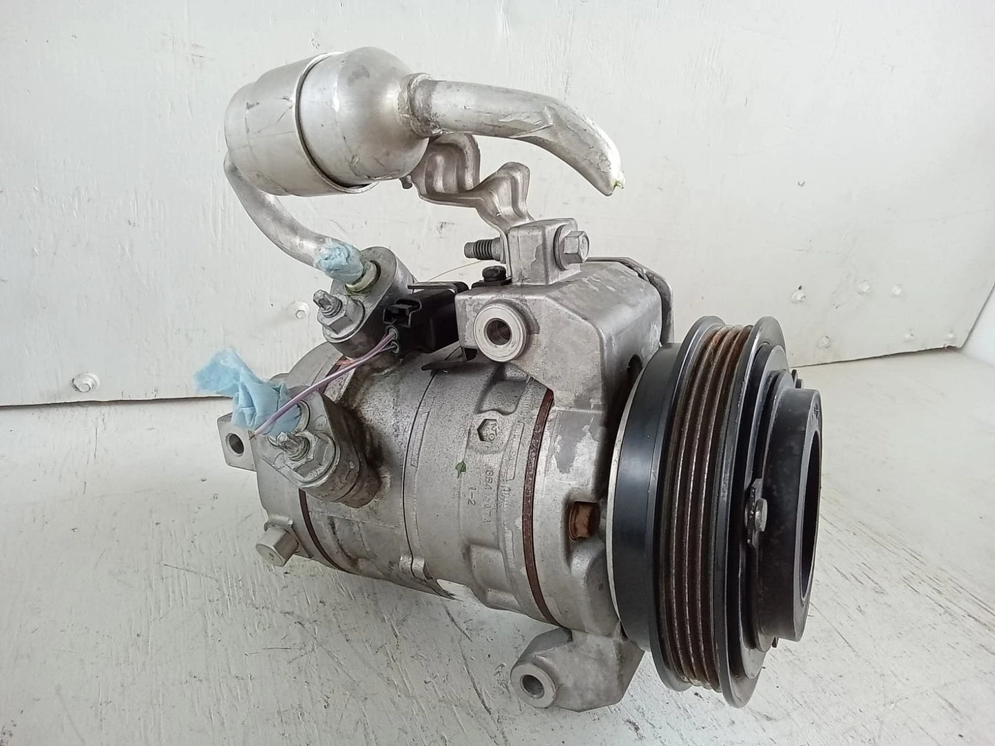 2011-2014 FORD MUSTANG 3.7L A/C COMPRESSOR BR33-19D629-AD | 002C286282
