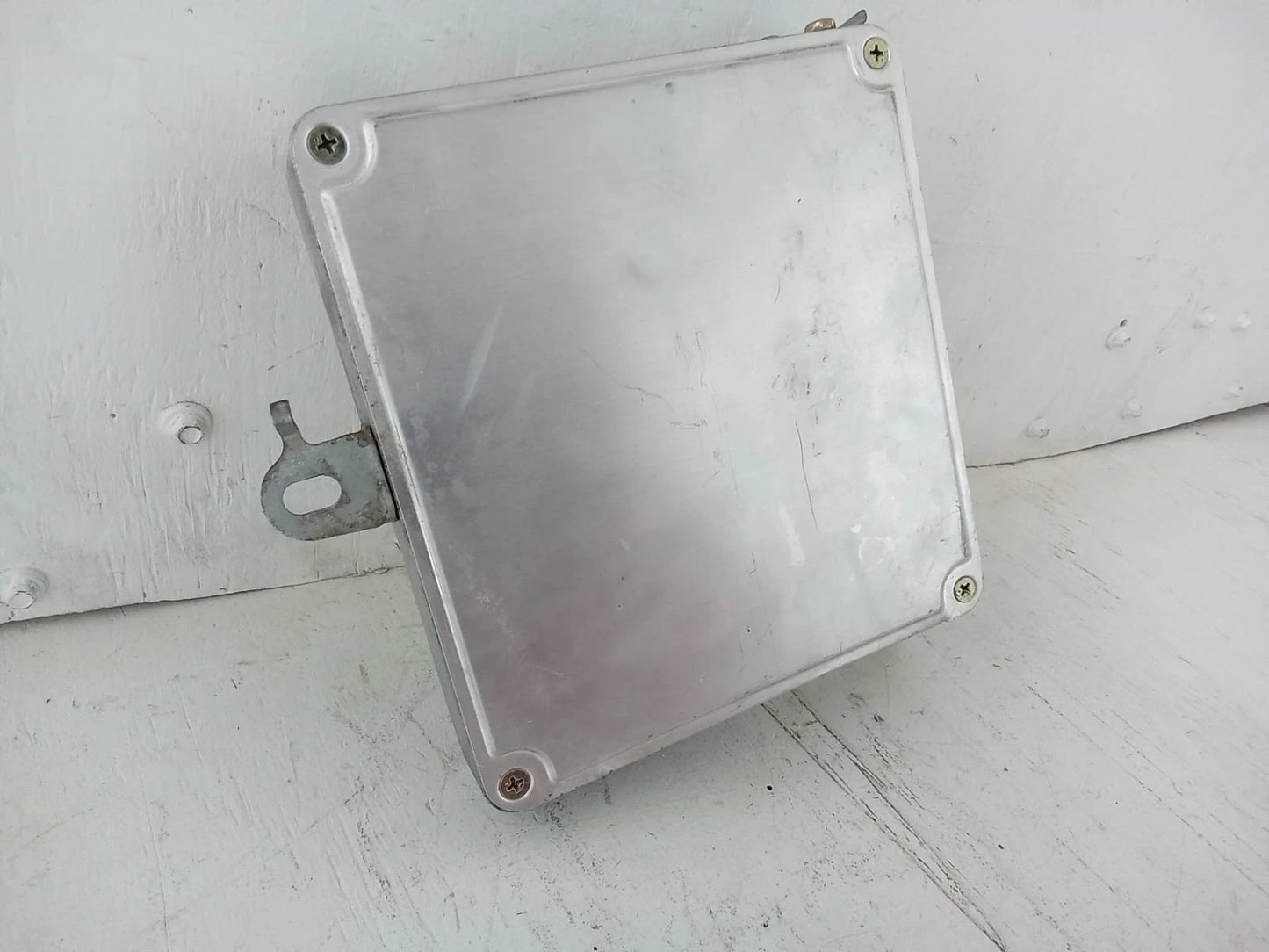 1989 TOYOTA PICKUP TRUCK 3.0L ENGINE COMPUTER CONTROL MODULE ECU ECM 89661-35210