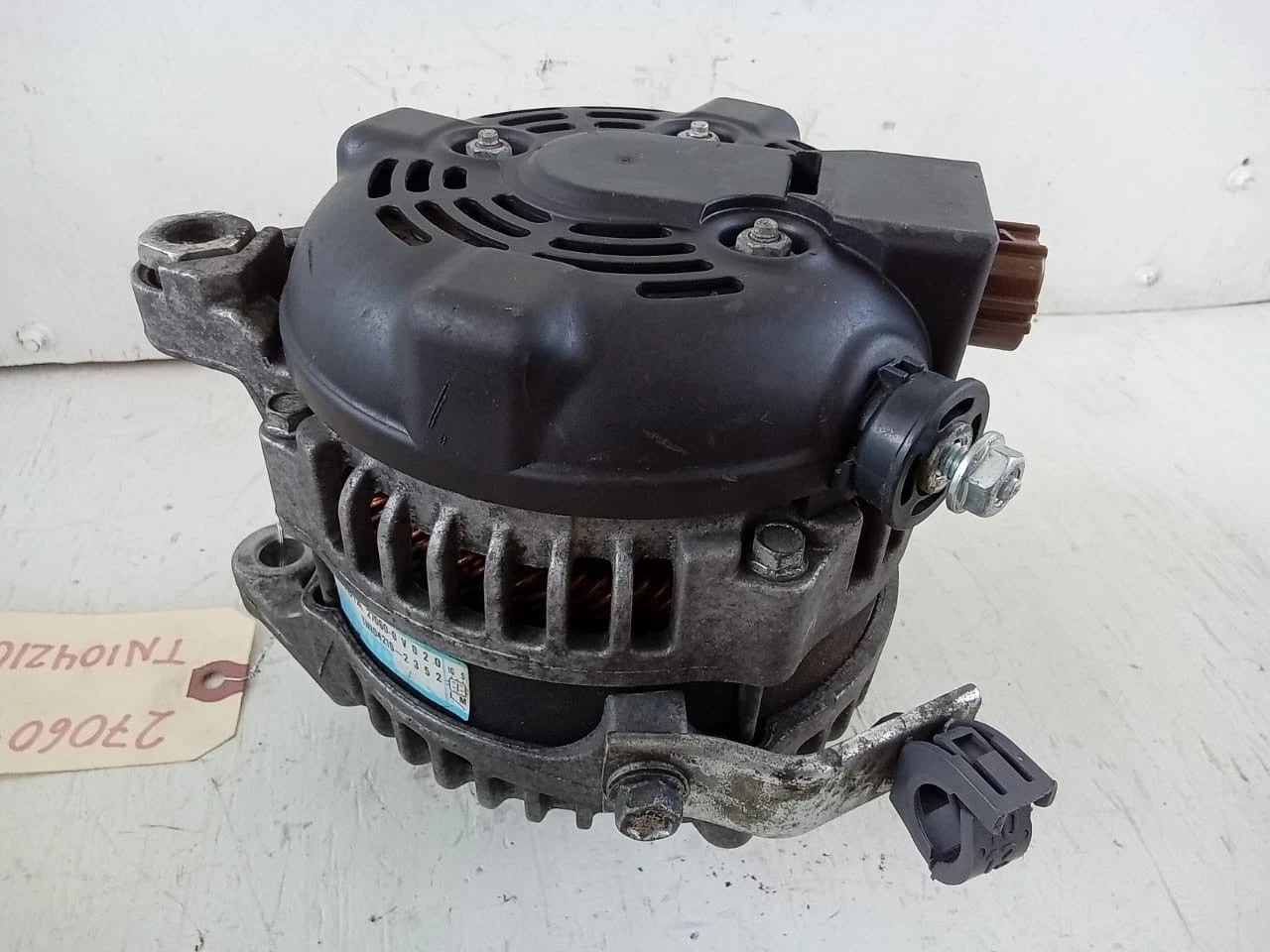 2009-2013 TOYOTA HIGHLANDER 2.7L ALTERNATOR GENERATOR 27060-0V020 | TN1042102352