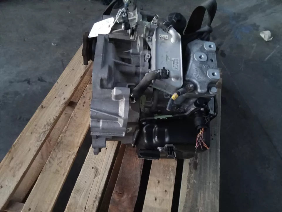 2015 VOLKSWAGEN PASSAT TDI 2.0L AUTOMATIC TRANSMISSION ASSEMBLY 2WD FWD ID PGN