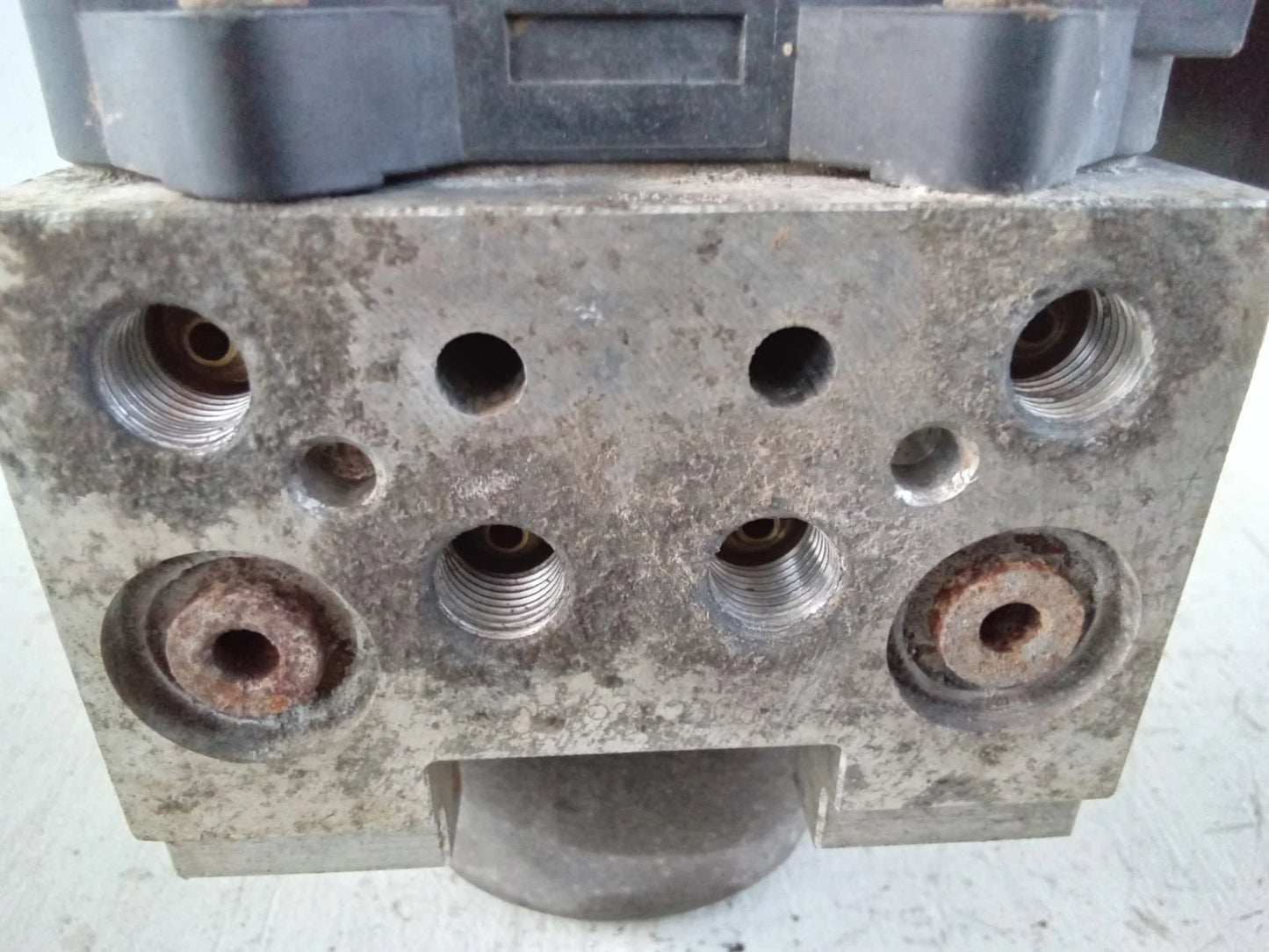 05-08 TOYOTA TACOMA 4WD 4.0L ANTI LOCK BRAKE PUMP ABS CONTROL MODULE 89541-04040