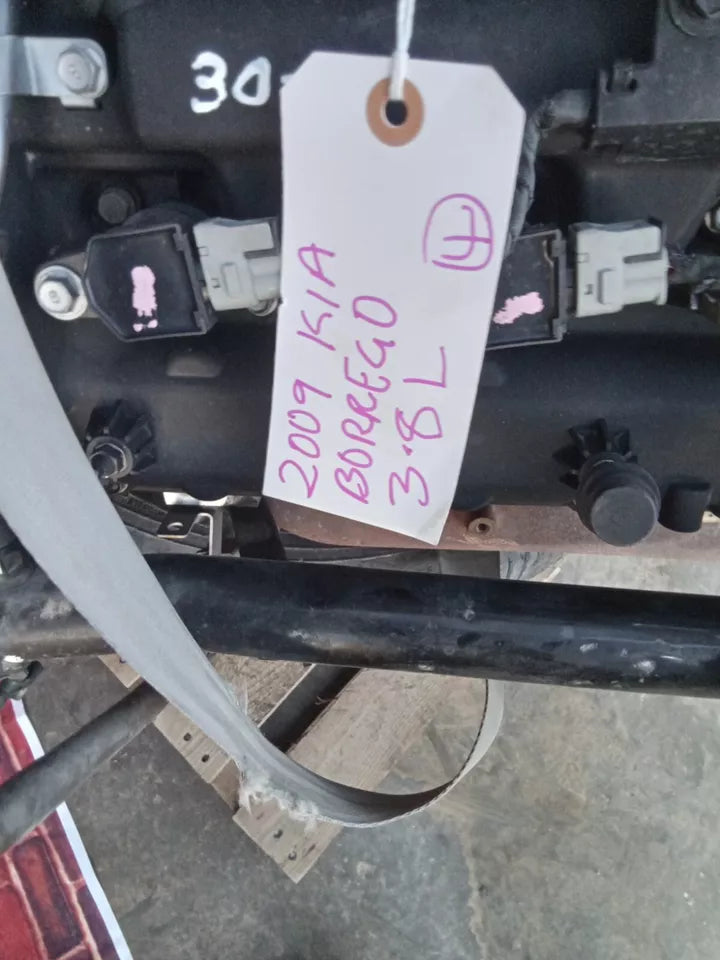2009 2010 2011 KIA BORREGO 3.8L V6 ENGINE MOTOR ASSEMBY VIN 1, 8th digit