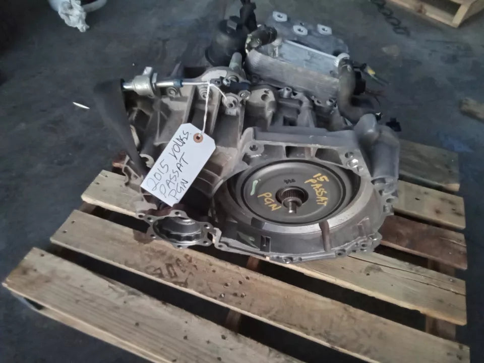 2015 VOLKSWAGEN PASSAT TDI 2.0L AUTOMATIC TRANSMISSION ASSEMBLY 2WD FWD ID PGN