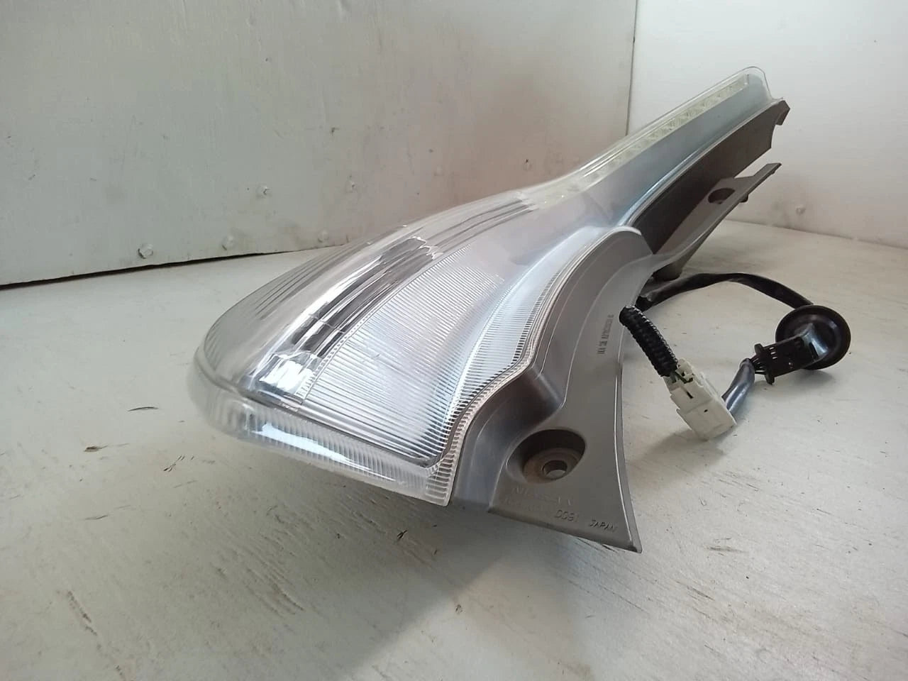 2013-2014 NISSAN LEAF REAR LAMP LEFT DRIVER SIDE 26555-3NA3A