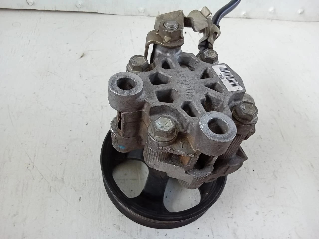 2003-2008 TOYOTA COROLLA MATRIX 1.8L POWER STEERING PUMP 44310-02101 | A6F62744