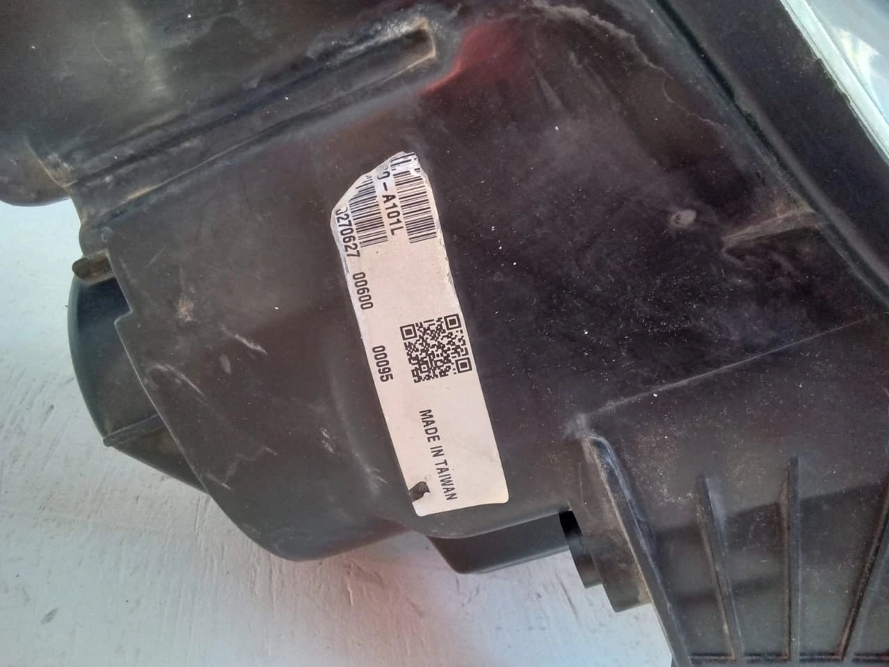2007-2008 ACURA TL SEDAN LEFT DRIVER SIDE HEADLIGHT XENON HID HEADLAMP W3T16591 33151SEPA32