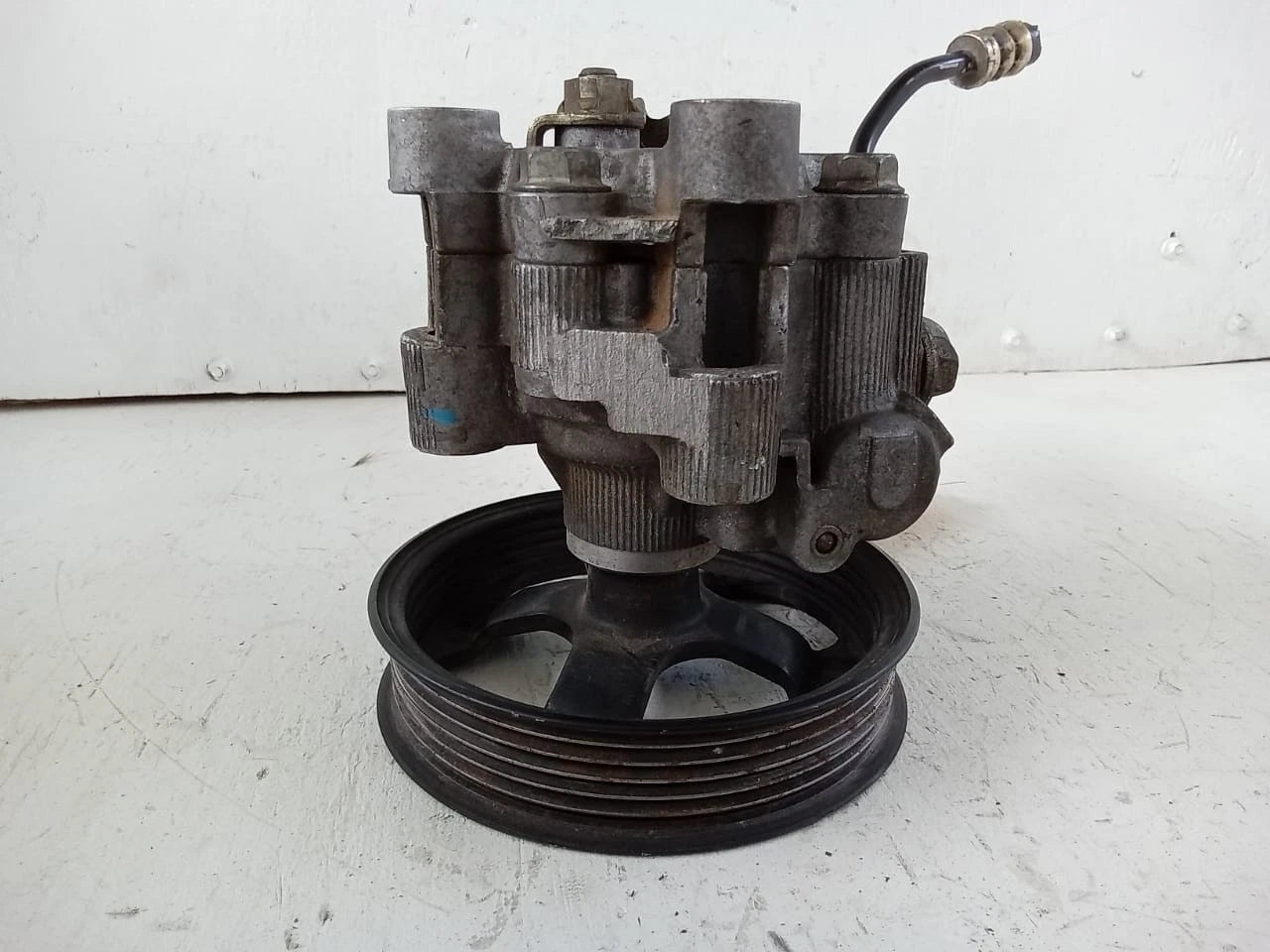 2003-2008 TOYOTA COROLLA MATRIX 1.8L POWER STEERING PUMP 44310-02101 | A6F62744