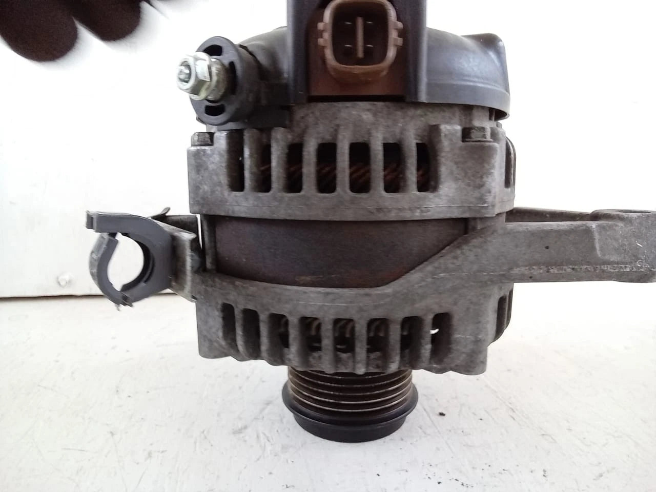 2009-2013 TOYOTA HIGHLANDER 2.7L ALTERNATOR GENERATOR 27060-0V020 | TN1042102352