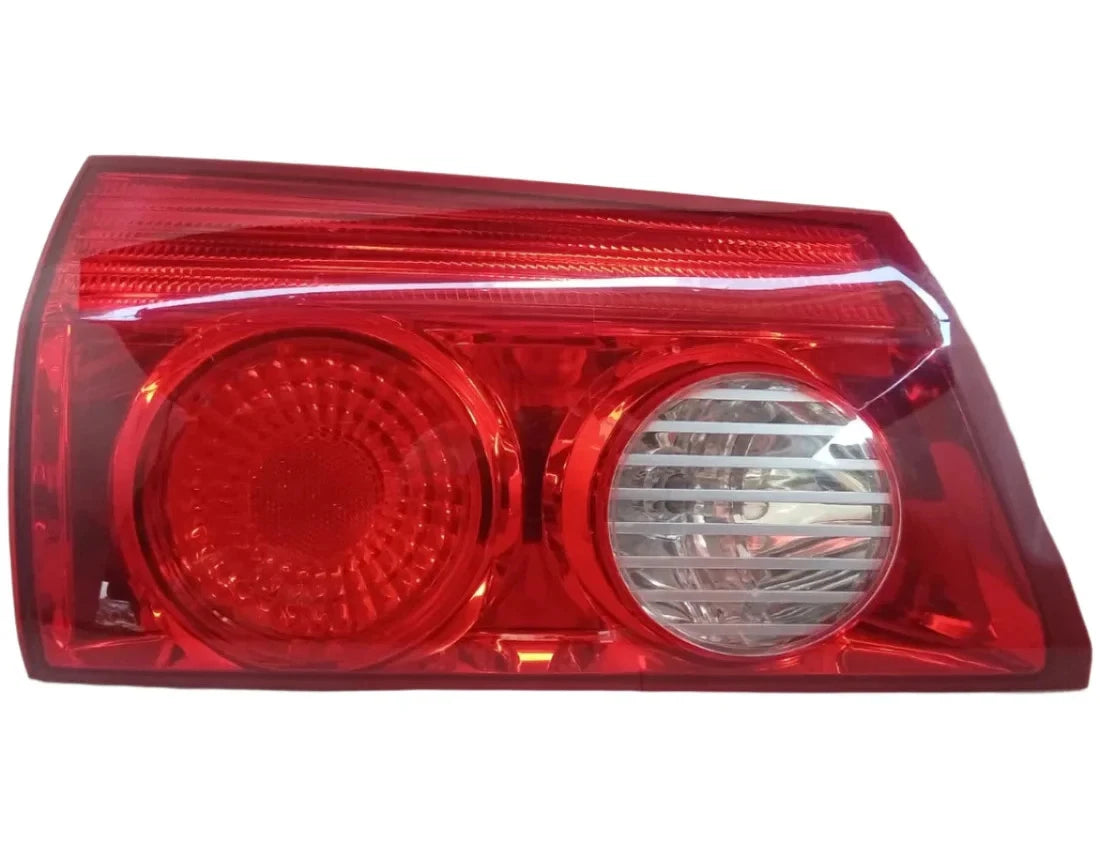 2006 - 2010 TOYOTA SIENNA LID TAIL LIGHT REAR LAMP LEFT DRIVER SIDE 81680-AE020