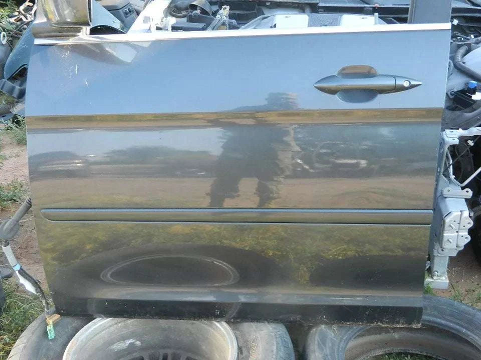 HONDA ODYSSEY LEFT FRONT DRIVER DOOR