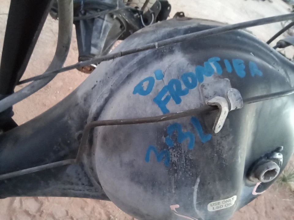 2001 2002 Nissan Frontier 3.3L V6 REAR END DIFFERENTIAL AXLE W/ LOCKER 4.636