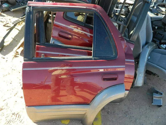 COMPLETE DOOR ASSEMBLY