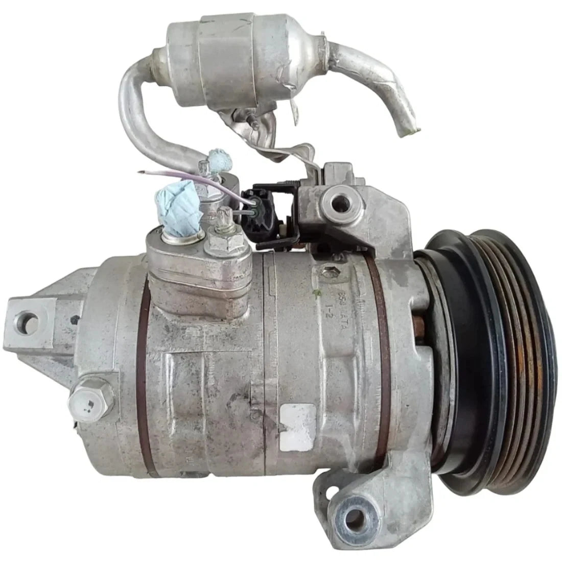 2011-2014 FORD MUSTANG 3.7L A/C COMPRESSOR BR33-19D629-AD | 002C286282