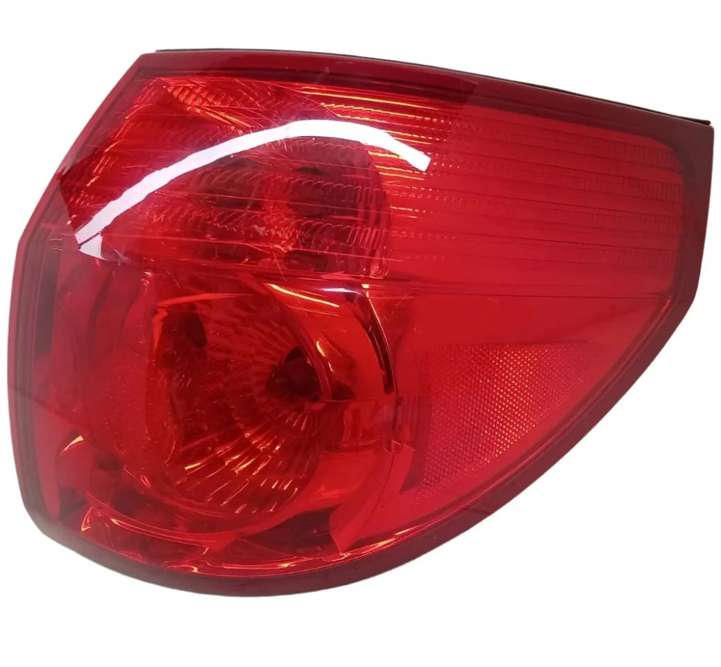 2006-2010 TOYOTA SIENNA TAIL LIGHT REAR LAMP RIGHT PASSENGER SIDE 81550AE020