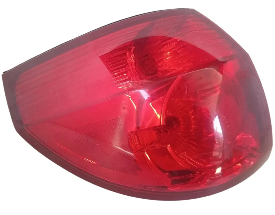 2006-2010 TOYOTA SIENNA TAIL LIGHT REAR LAMP LEFT DRIVER SIDE 81560AE020