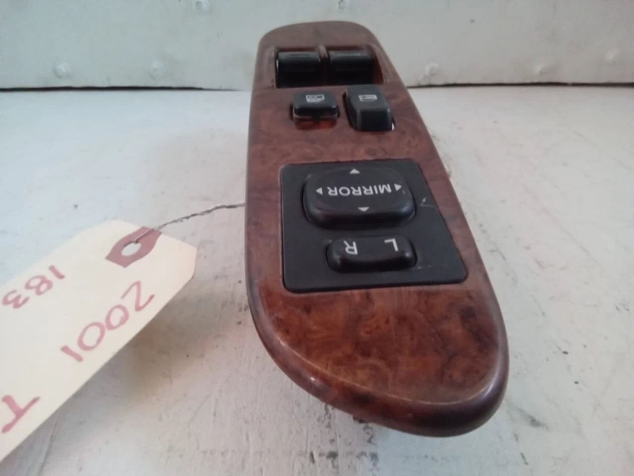 00-06 TOYOTA TUNDRA DRIVER SIDE MASTER POWER WINDOW SWITCH WOOD GRAIN 742020C020