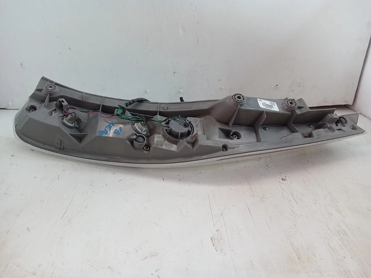 2013-2014 NISSAN LEAF REAR LAMP LEFT DRIVER SIDE 26555-3NA3A