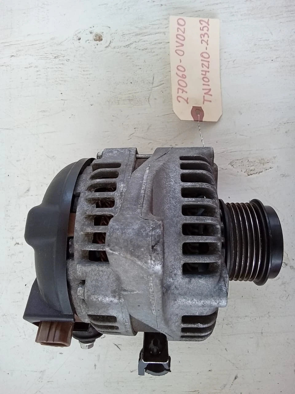 2009-2013 TOYOTA HIGHLANDER 2.7L ALTERNATOR GENERATOR 27060-0V020 | TN1042102352