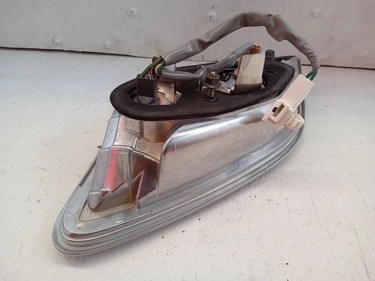 2004-2006 LEXUS ES330 REAR LAMP RIGHT PASSENGER SIDE 81551-33430