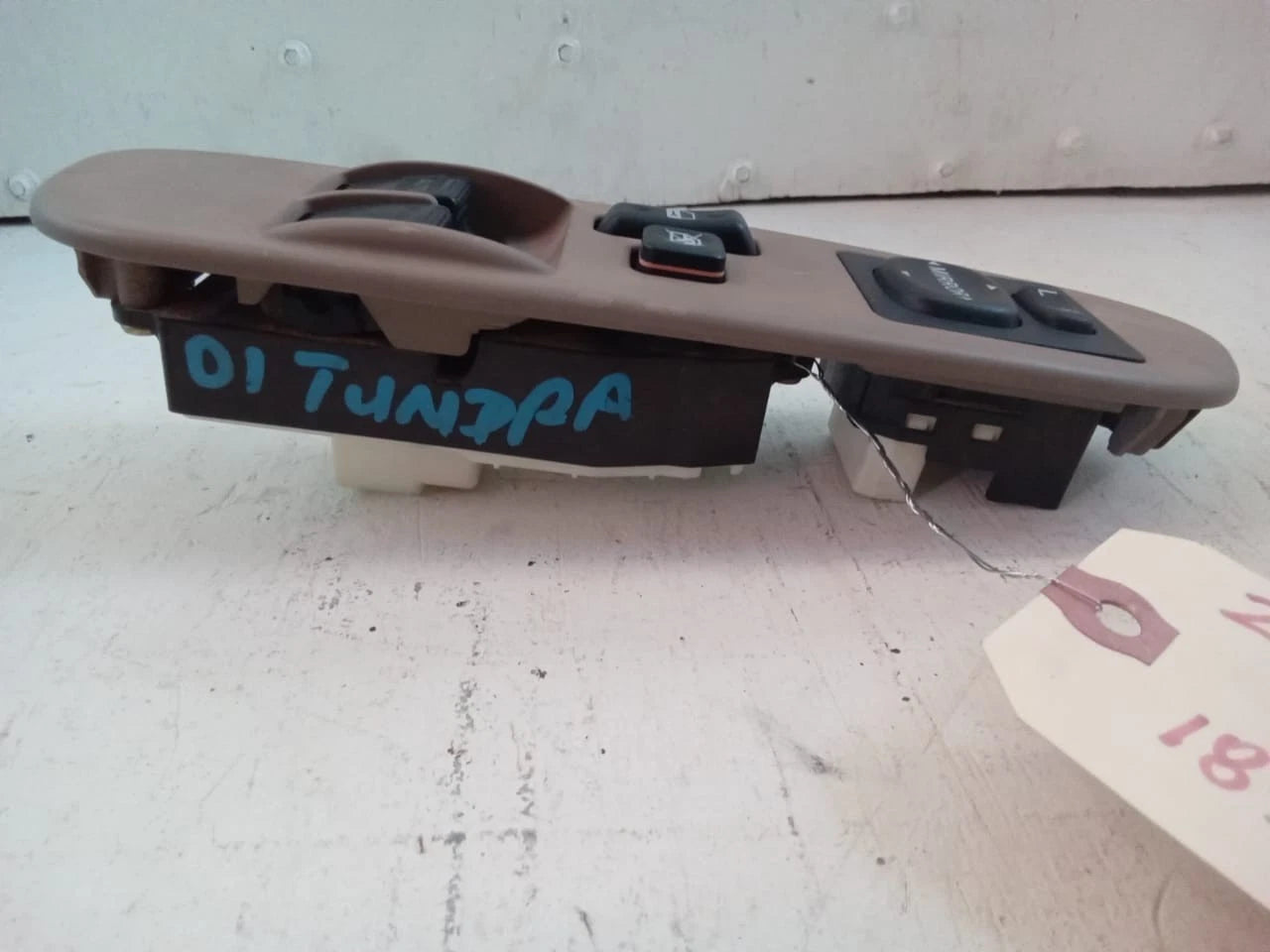 2000-2006 TOYOTA TUNDRA DRIVER SIDE MASTER POWER WINDOW SWITCH TAN 74202-0C020W