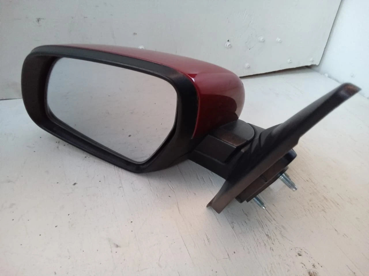 2020-2024 HYUNDAI VENUE POWER DOOR MIRROR LH LEFT DRIVER SIDE COLOR RED - OEM E13049889 E13049894