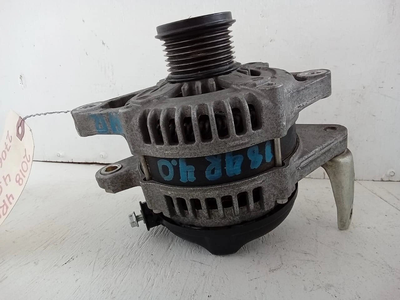 2010-2021 TOYOTA 4RUNNER 4.0L ALTERNATOR GENERATOR 27060-31190 / 104210-2865