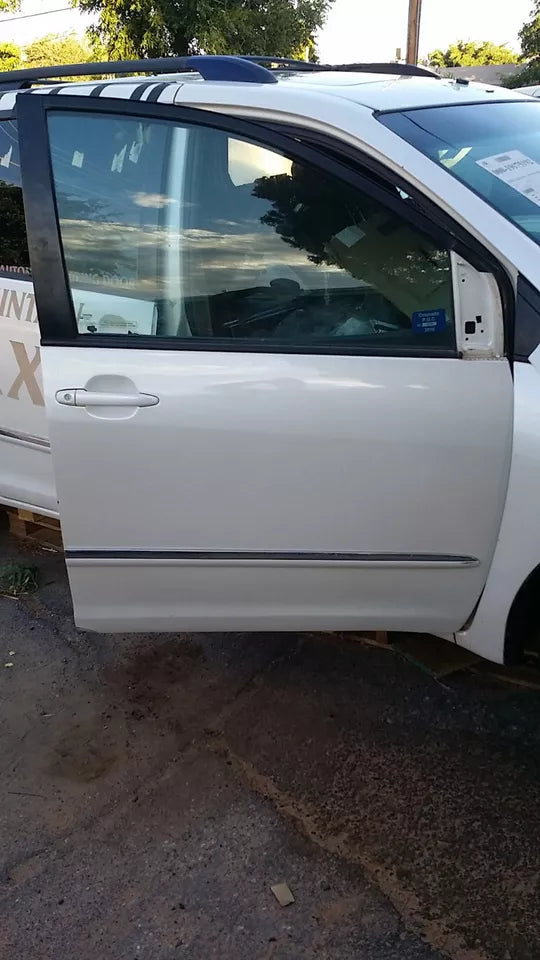 2004 2005 2006 2007 2008 2009 2010 TOYOTA SIENNA RIGHT FRONT PASSENGER DOOR OEM