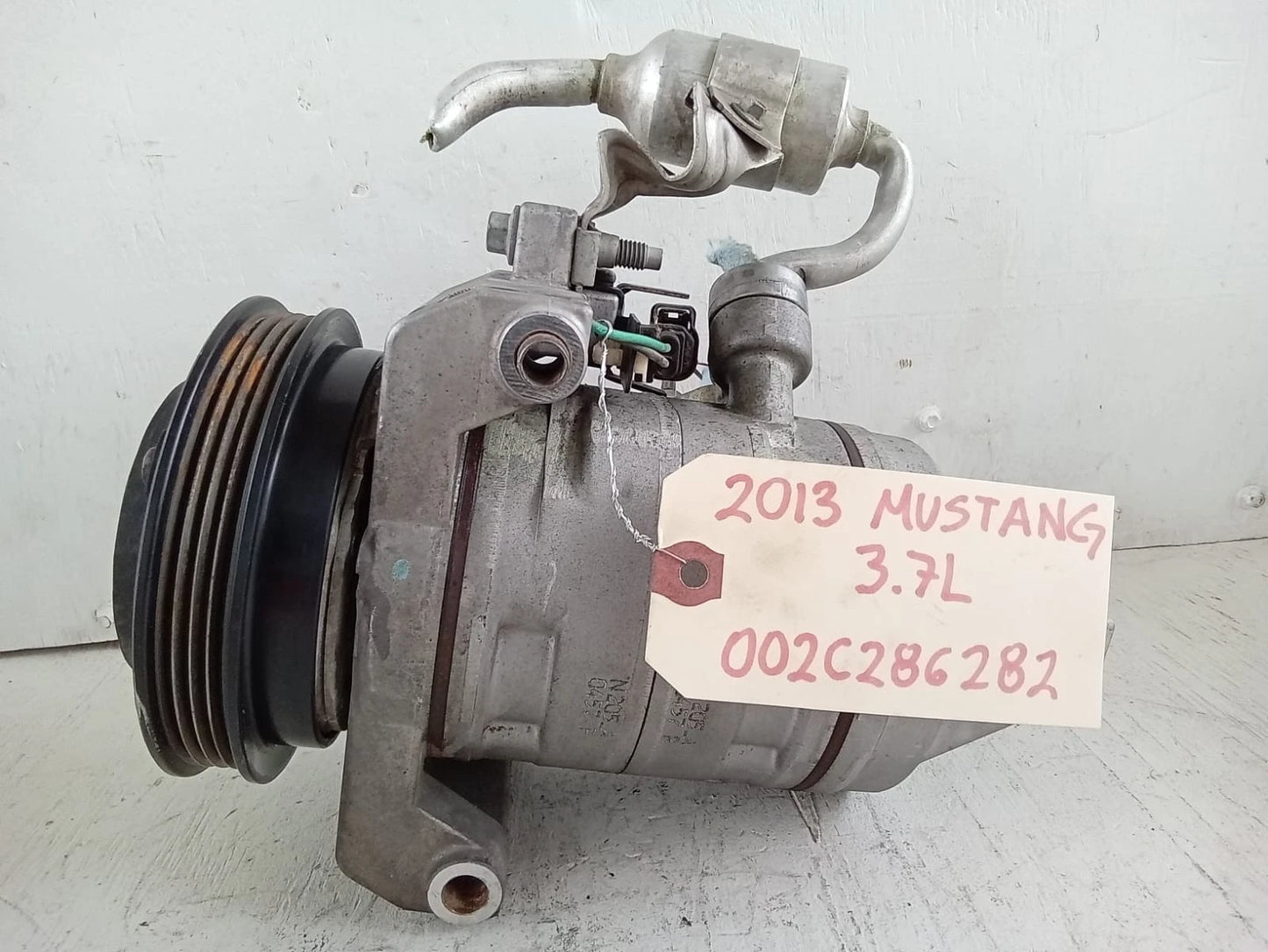 2011-2014 FORD MUSTANG 3.7L A/C COMPRESSOR BR33-19D629-AD | 002C286282
