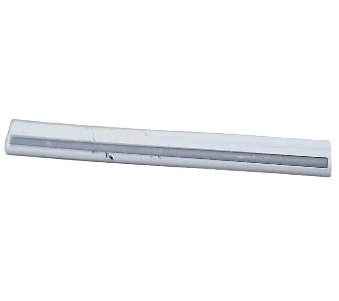 2000-2006 TOYOTA TUNDRA ACC CAB REAR RIGHT PASSENGER DOOR MOULDING WHITE COLOR 757410C020A0