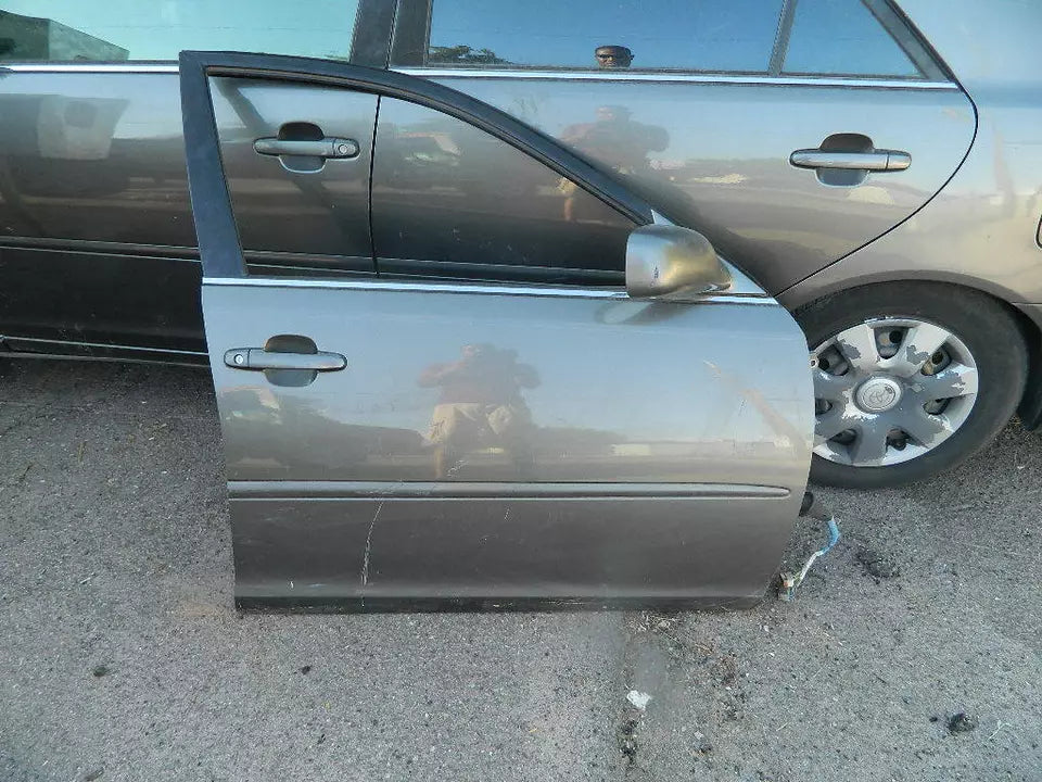 2002 2003 2004 2005 2006 TOYOTA CAMRY FRONT RIGHT PASSENGER DOOR OEM