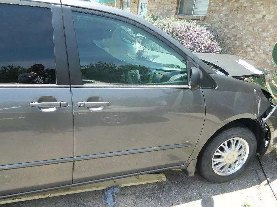 2004 2010 TOYOTA SIENNA