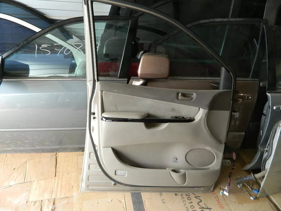 TOYOTA SIENNA LEFT FRONT DRIVER DOOR-NO MIRROR