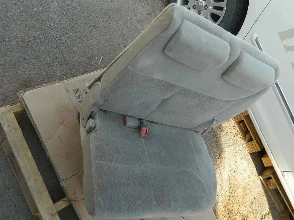 TOYOTA SIENNA REAR SEAT