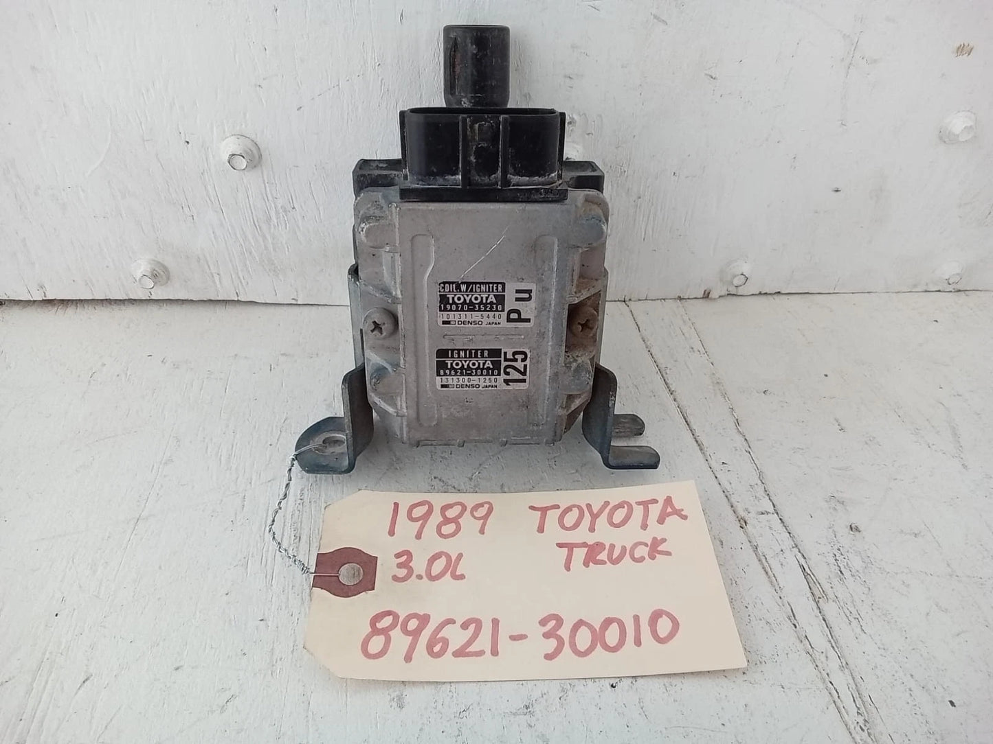 1989-1991 TOYOTA PICKUP 4RUNNER V6 3.0L IGNITION COIL IGNITER ASSY 19070-35230