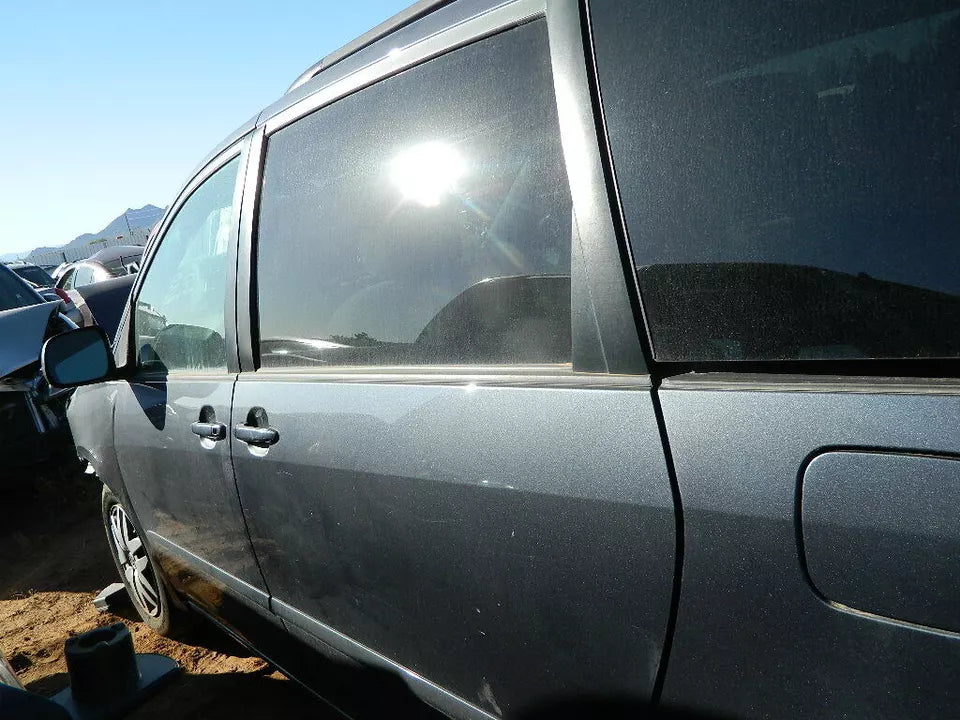 2004 -2010 TOYOTA SIENNA FRONT AND REAR LEFT DRIVER SIDE DOORS DOOR SET(2 DOORS)