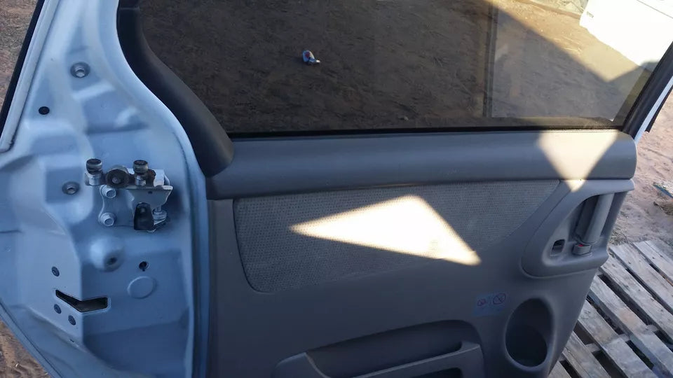 TOYOTA SIENNA LEFT REAR DRIVER SIDE DOOR-WHITE
