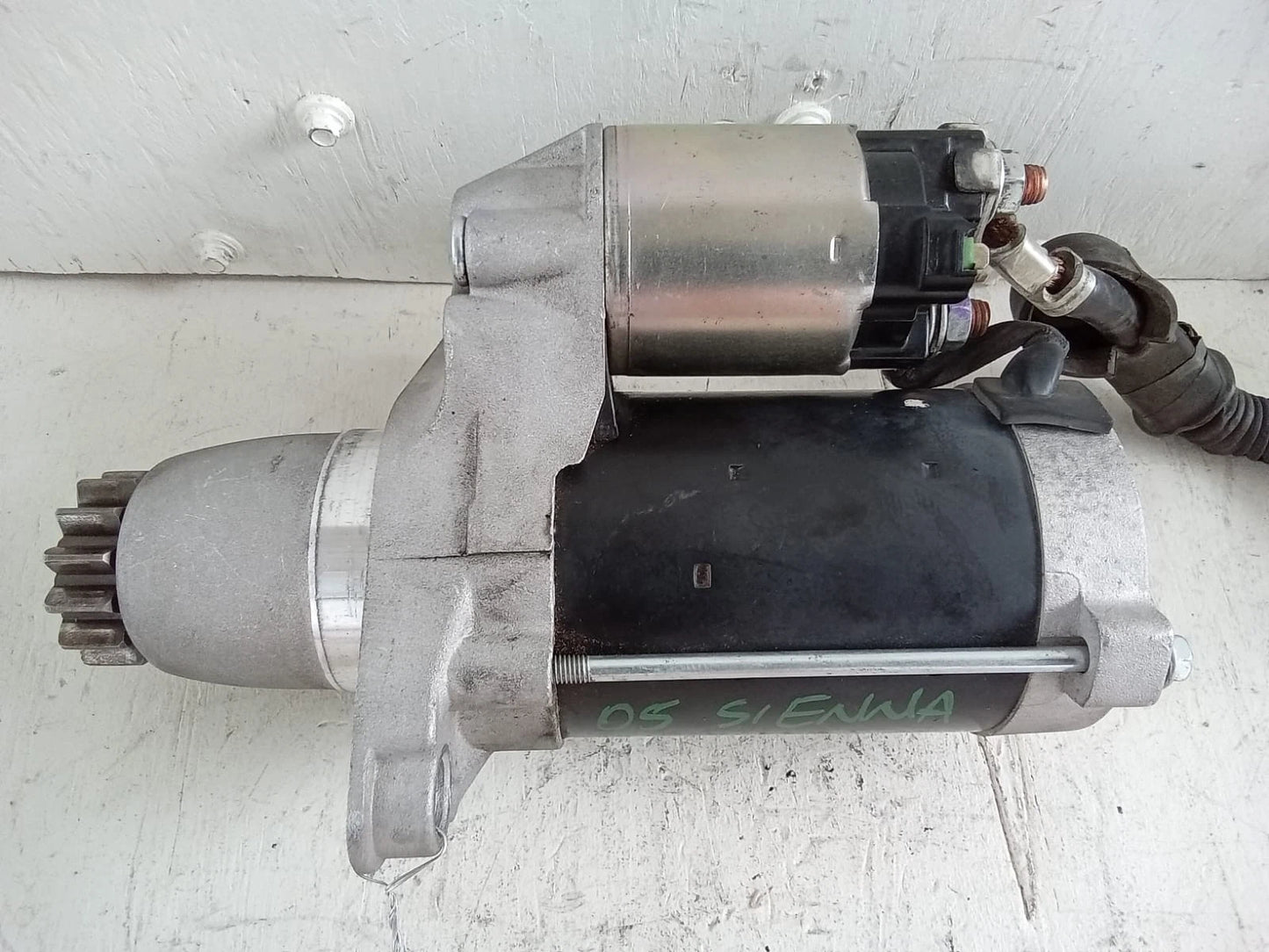 2004-2010 TOYOTA SIENNA 3.5L STARTER MOTOR - N612831A